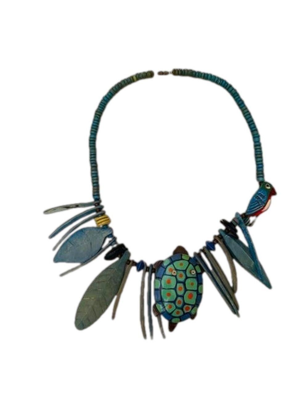 Vintage Wooden Turtle Parrot Necklace 14 Inch Blue Green